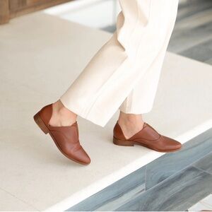 NEW IN BOX Nisolo Emma d'Orsay Oxford in Brandy
